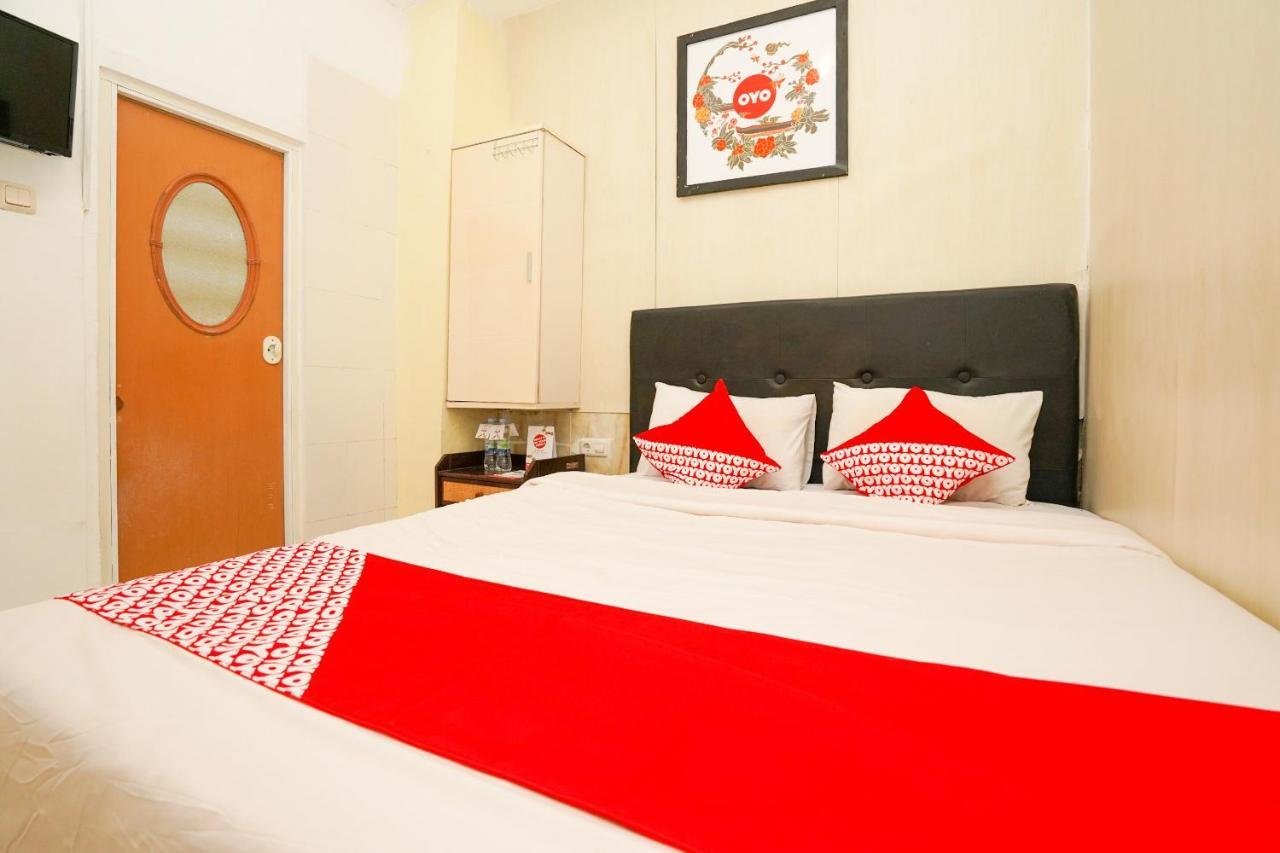 โอโย 710 นาโอมี เฮอริเทจ Hotel สุราบายา ภายนอก รูปภาพ